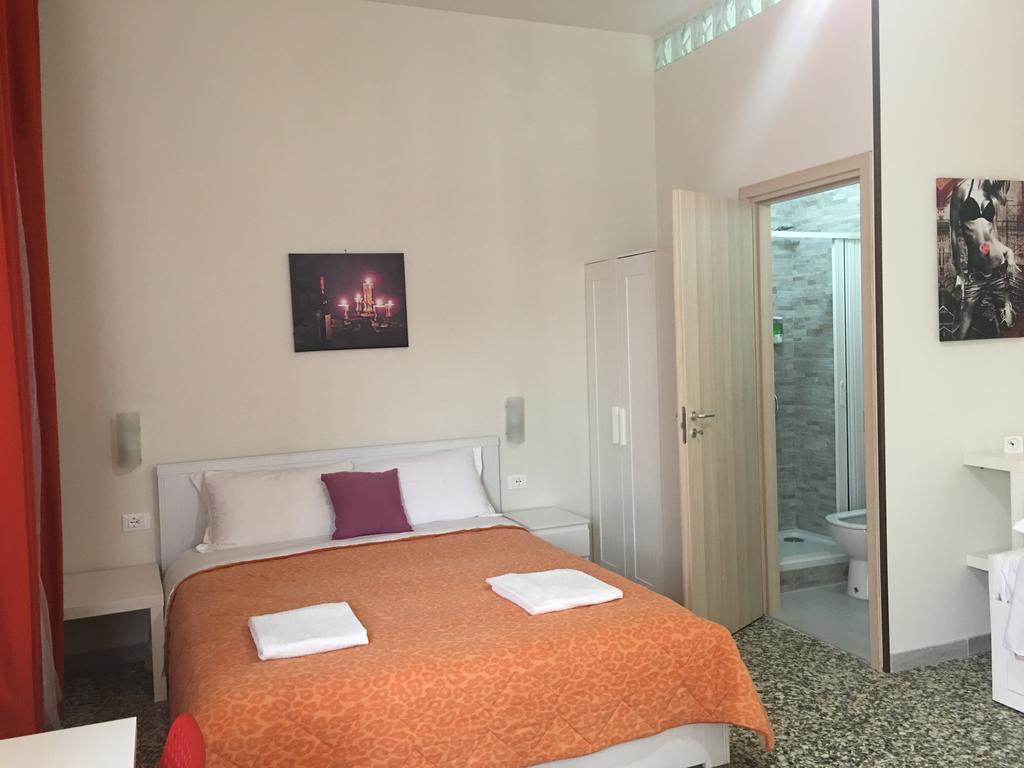 Aliante Turist House Bed & Breakfast Pisa Ngoại thất bức ảnh