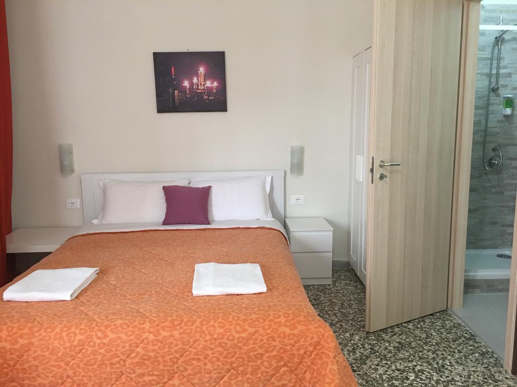 Aliante Turist House Bed & Breakfast Pisa Ngoại thất bức ảnh