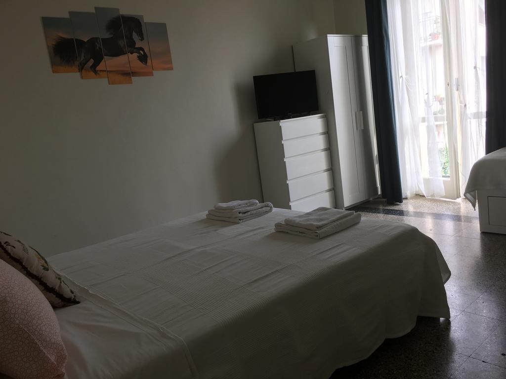 Aliante Turist House Bed & Breakfast Pisa Ngoại thất bức ảnh