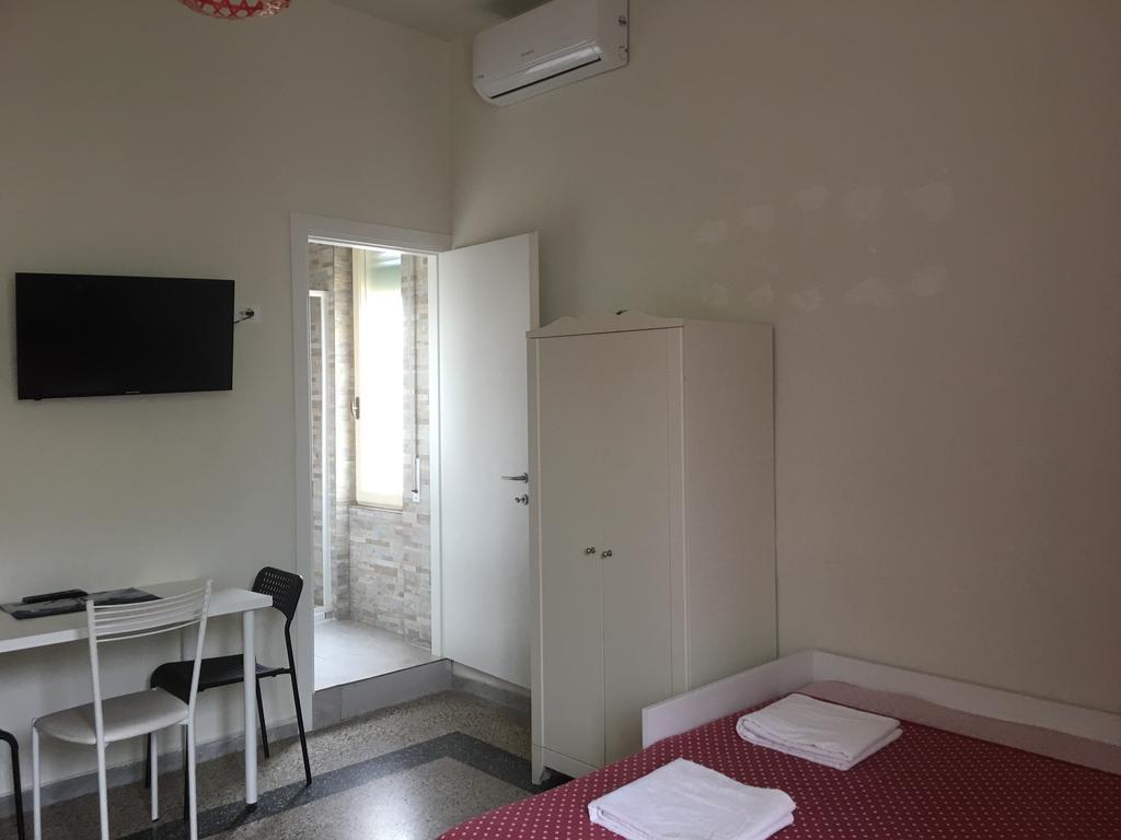 Aliante Turist House Bed & Breakfast Pisa Ngoại thất bức ảnh