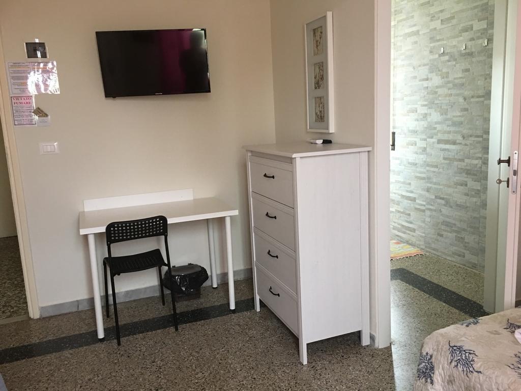 Aliante Turist House Bed & Breakfast Pisa Ngoại thất bức ảnh