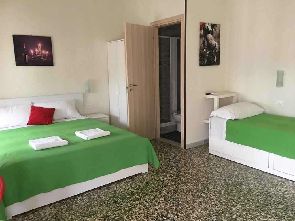 Aliante Turist House Bed & Breakfast Pisa Ngoại thất bức ảnh