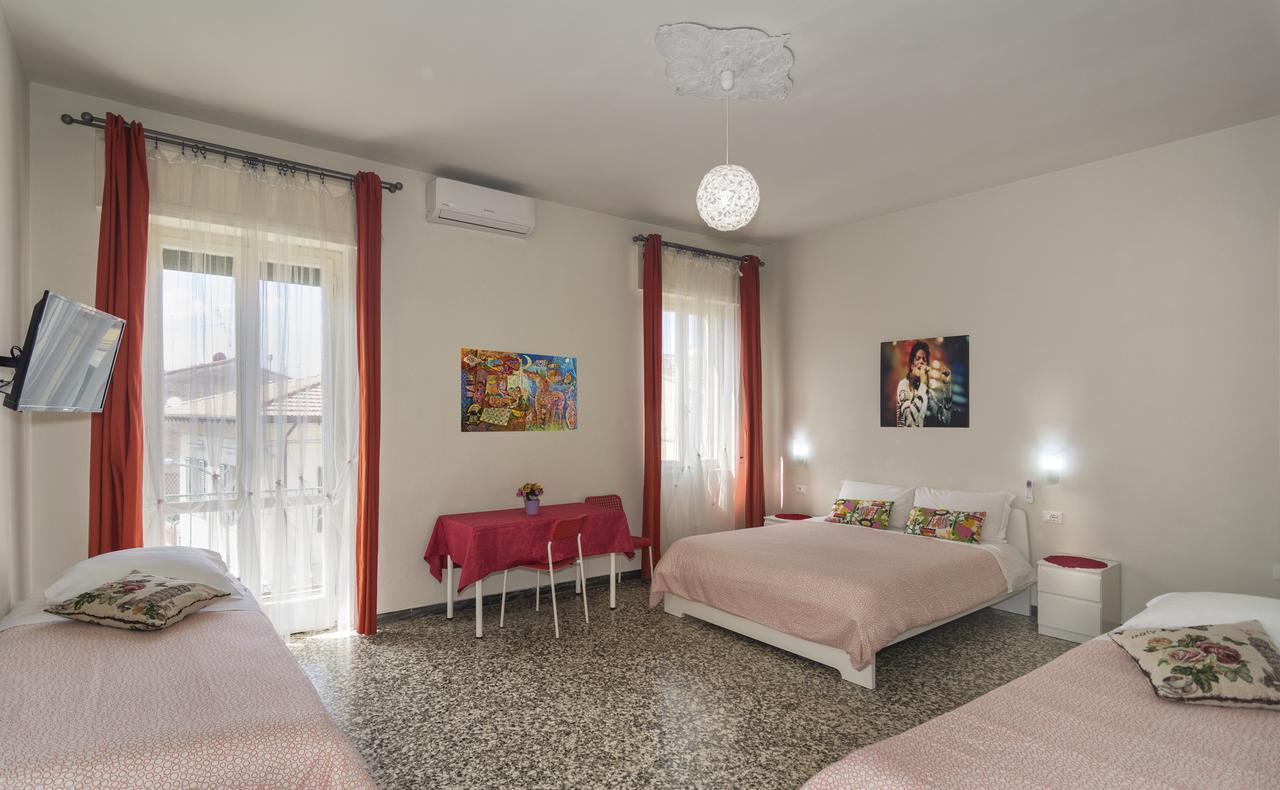 Aliante Turist House Bed & Breakfast Pisa Ngoại thất bức ảnh